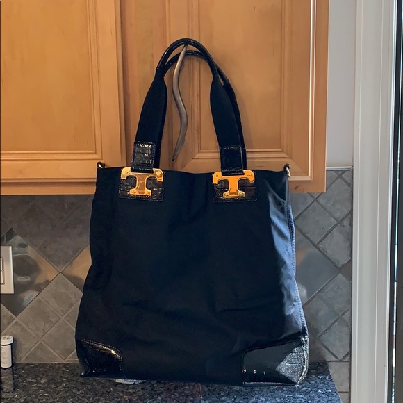 Tory Burch Handbags - Tory Burch black nylon and patent leather tote bag